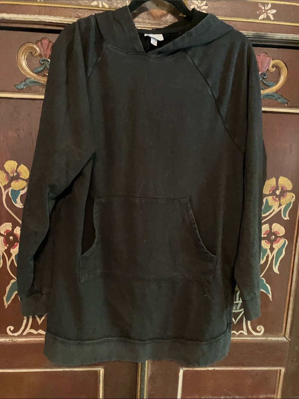 Colsie Black Crewneck Hoodie Sweater